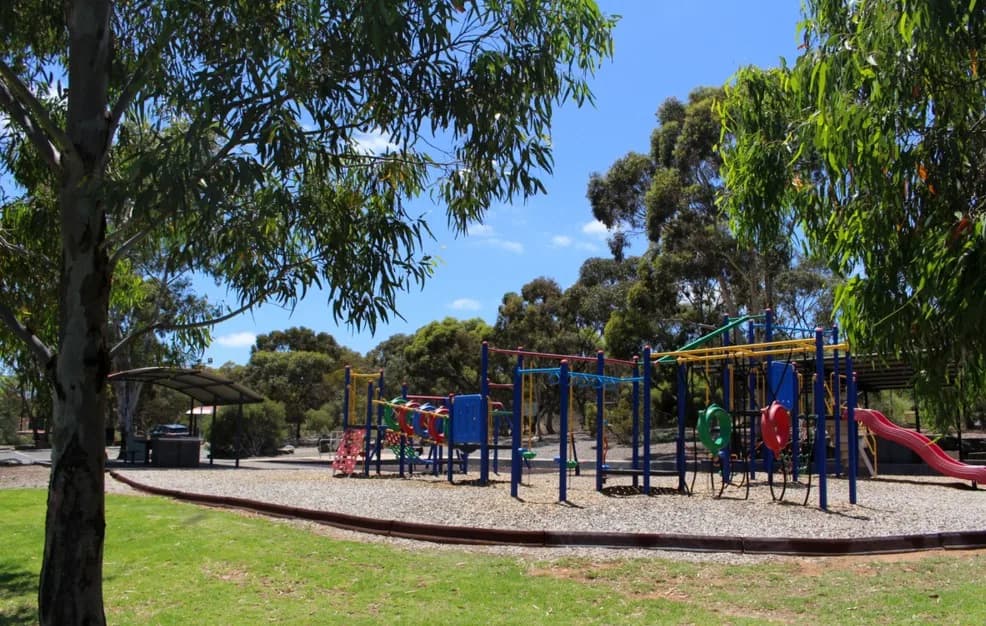 Jo Gapper Reserve, Hillbank